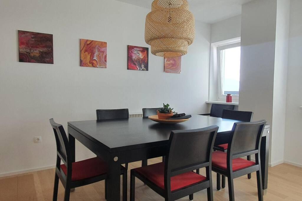 Bird'S Eye View 75 - 8Th Floor 3Br Apt. 100M2 Goetzis Luaran gambar